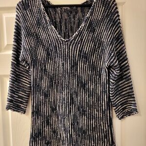 Tundra Black & White Marled V‑Neck Ribbed Sweater